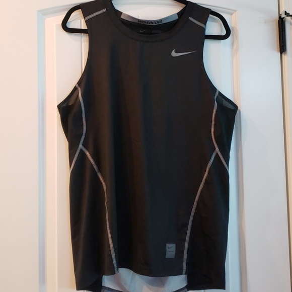 Nike Hypercool Tank - Picture 2 of 5